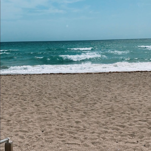 Meet your Posher, Natalia - Picture 1 of 1